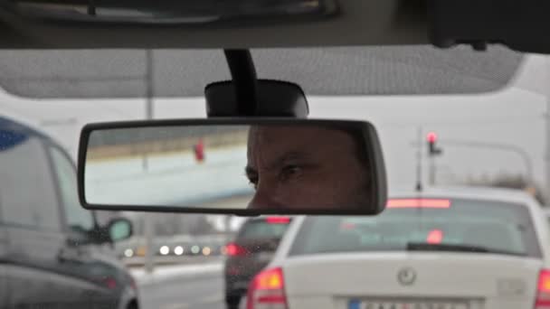 Retrovisor del coche, el reflejo . — Vídeos de Stock