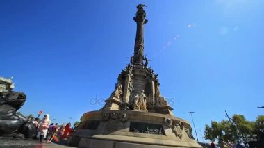 Barcelona, şehrin merkezi sokak.