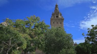 Palau Nacional yaz Şehir Parkı