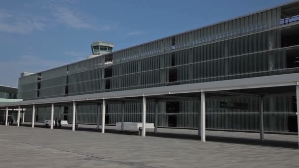 Übersicht über den Flughafen Barcelona — Stockvideo