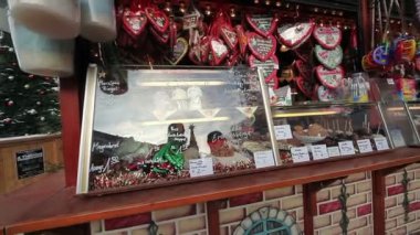 Sokak Noel Dükkanı.