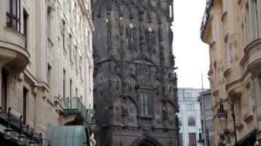 Prag şehir kulesi. Kış