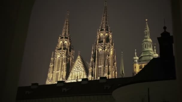 Prag kyrka i vinter — Stockvideo