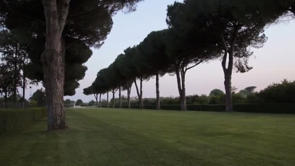 Cimetière de guerre de Minturno — Video