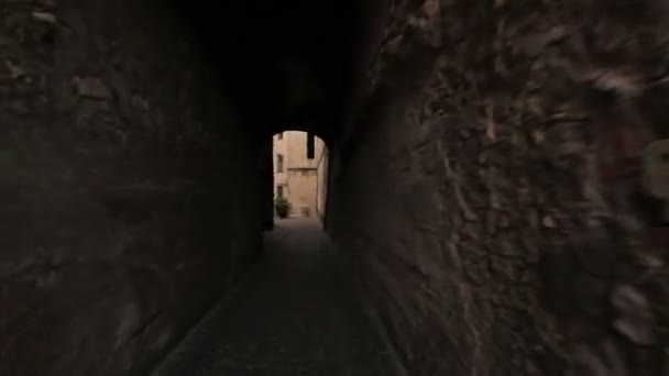 Walk through the city catacombs Minturno Italy — Stock Video