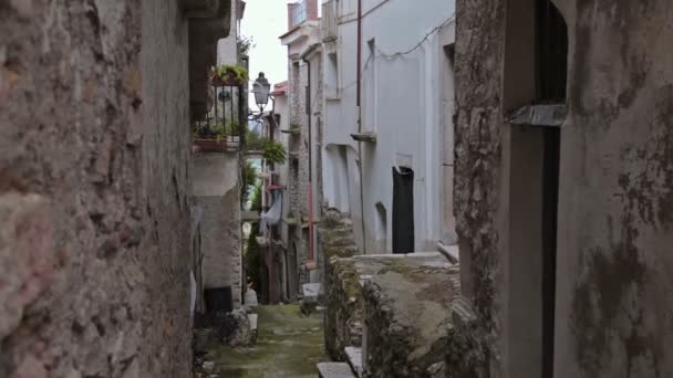 Minturno-Häuser in der Altstadt — Stockvideo