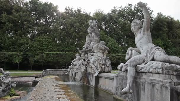 Della Reggia di Caserta. Fountain of Margarita. — стокове відео