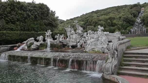 Della Reggia di Caserta. Fountain of Margarita. — Stock video