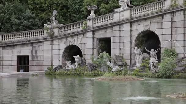 Della Reggia di Caserta. Fountain of Margarita. — стокове відео