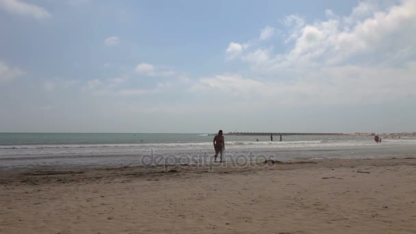 Playas españolas en Cataluña . — Vídeos de Stock