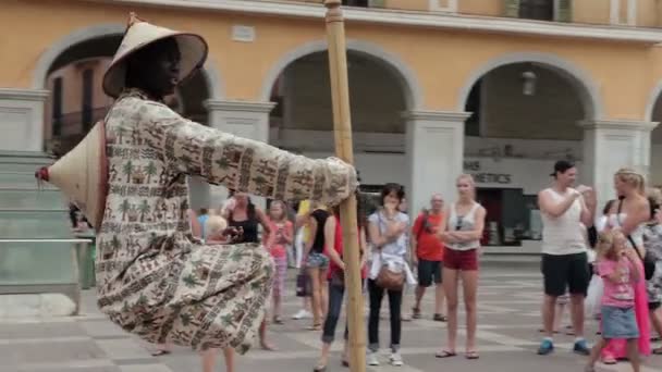 Palma de Mallorca, yogi volador — Vídeos de Stock