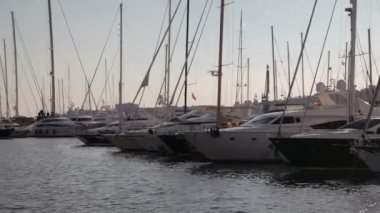 Dolgu, Palma de Mallorca otopark yat