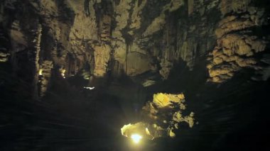 Gezi mağaraya Darta Mallorca Island üzerinde.