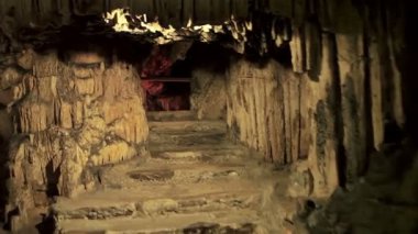 Gezi mağaraya Darta Mallorca Island üzerinde.