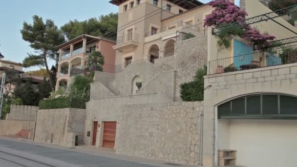 Resort town Port de Soller — Stock Video