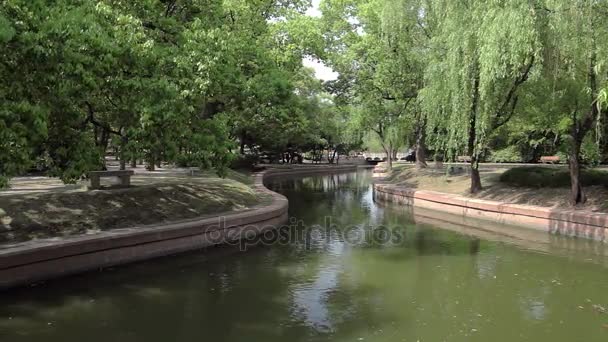 Langjähriger Märtyrerfriedhof — Stockvideo