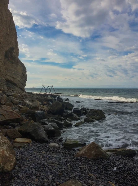 Rocky basis of sea coast — Stock Photo, Image