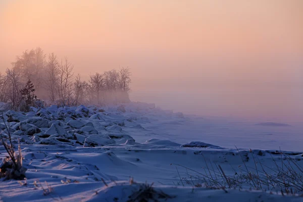 氷の上の雪霧 — ストック写真