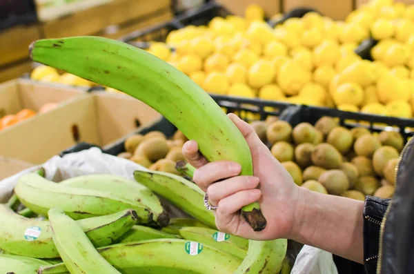 Mängd produkter i livsmedelsbutiken — Stockfoto