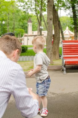 pamuk şeker babası ile erkek bebek