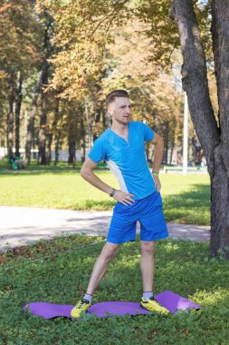 adam xersises mat park yapma