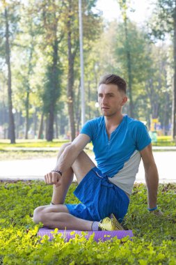 adam xersises mat park yapma