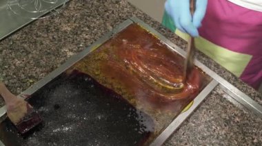 Farklı tatlar karıştırma Closeup karamel tatlılar ve şekerler, üretimi