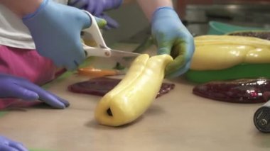 Master bir karamelli şeker oluşturma