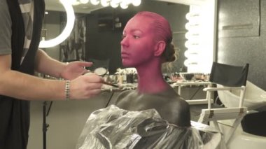 Altın makyaj, yüz-sanat kadınla