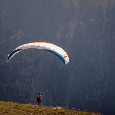 Yamaçparaşütü uçuş