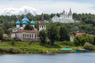 Gorokhovets, Vladimir Bölgesi. Puzhalova, dağ sağa sola görüntülemek