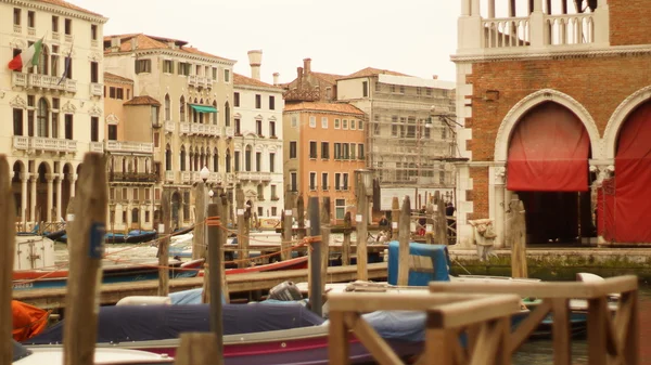 威尼斯，运河，系泊，老街、 老威尼斯，船 — 图库照片