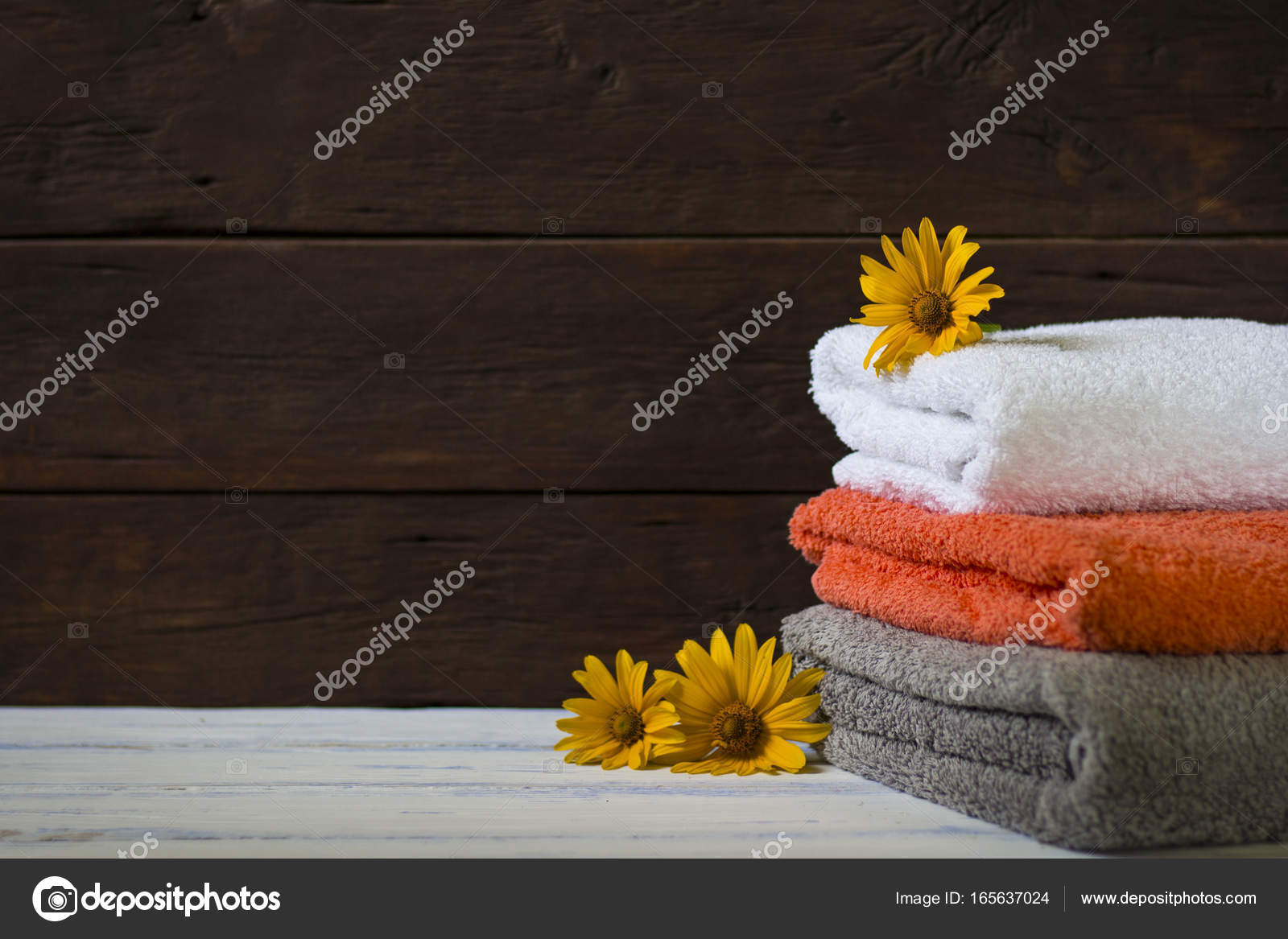 beautiful bath towels