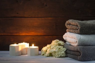 Spa banyo havlusu güzel görüntüsü. Na altında fotoğrafı