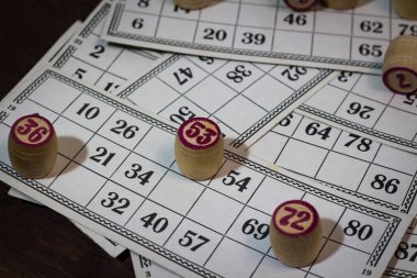 Lotto ahşap bir masa üzerinde bir tahta oyunu. Dar odak