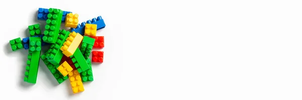 Різнокольорові Дизайнерські Деталі Ізольованому Білому Тлі Освітні Іграшки Логіка Прапор — стокове фото
