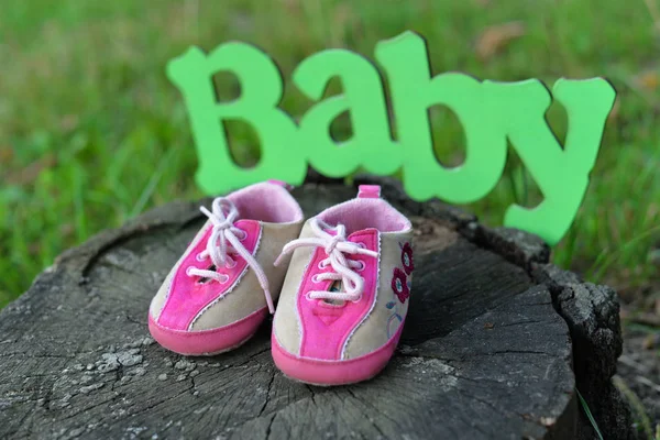 Yeni doğan için küçük Ayakkabı