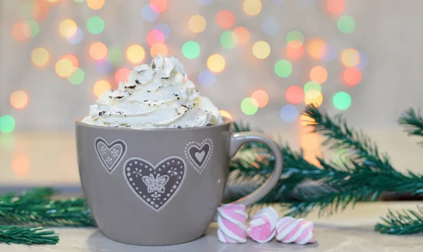 Beautiful festive  cup with  drink coffee and marshmallow — Stock Photo, Image