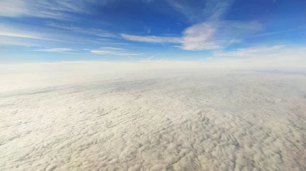 Nuvens e céu — Fotografia de Stock