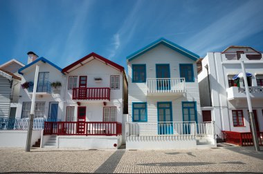 renkli evler costa nova, aveiro, Portekiz