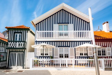 renkli evler costa nova, aveiro, Portekiz