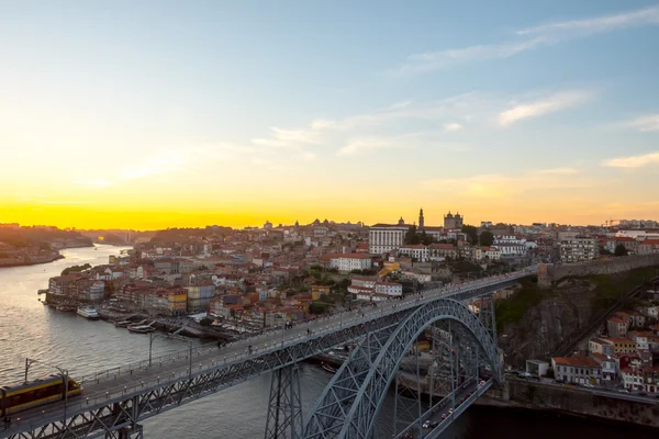 Pont Dom Luis et vieille ville de Porto, Portugal, Europe — Photo