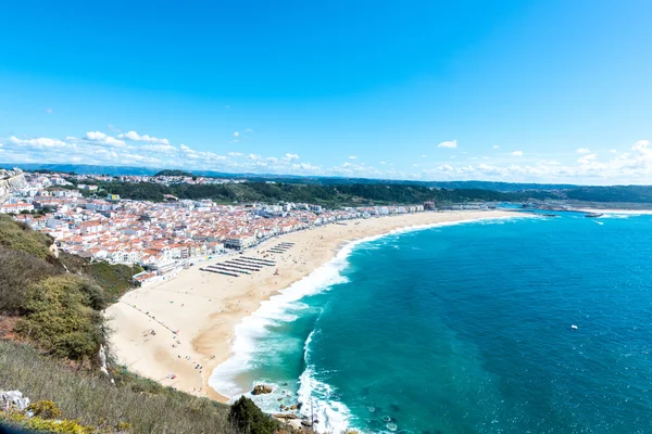 Nazare, szörfözés paradise város - Nazare, Portugália — Stock Fotó