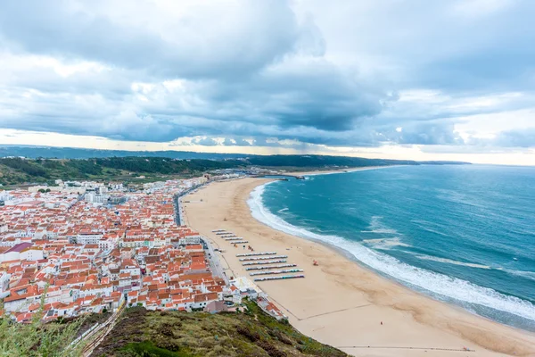 Nazare, surfing miasto paradise - Nazare, Portugalia — Zdjęcie stockowe
