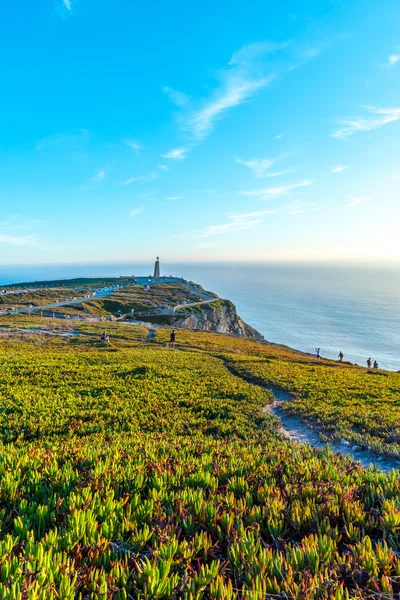 Vista da costa atlântica em Cabo da Roca (Cabo Roca) no Oeste de Portugal — Fotografia de Stock