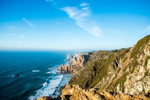 Cabo da Roca (Cape Roca), Portekiz, anakara Avrupa'nın en batıdaki nokta görünümünü. — Stok fotoğraf