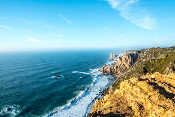 Cabo da Roca (Cape Roca), Portekiz, anakara Avrupa'nın en batıdaki nokta görünümünü. — Stok fotoğraf