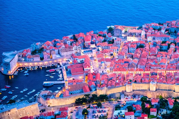 Dubrovnik'in Hırvatistan aydınlatma