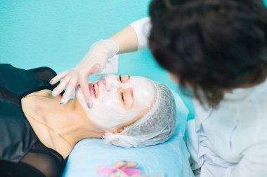 Doktor Şevval Özçelik Güzellik temizlik yüzü