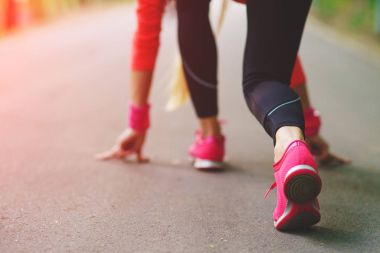 Çalışan spor ayakkabı yakın çekim